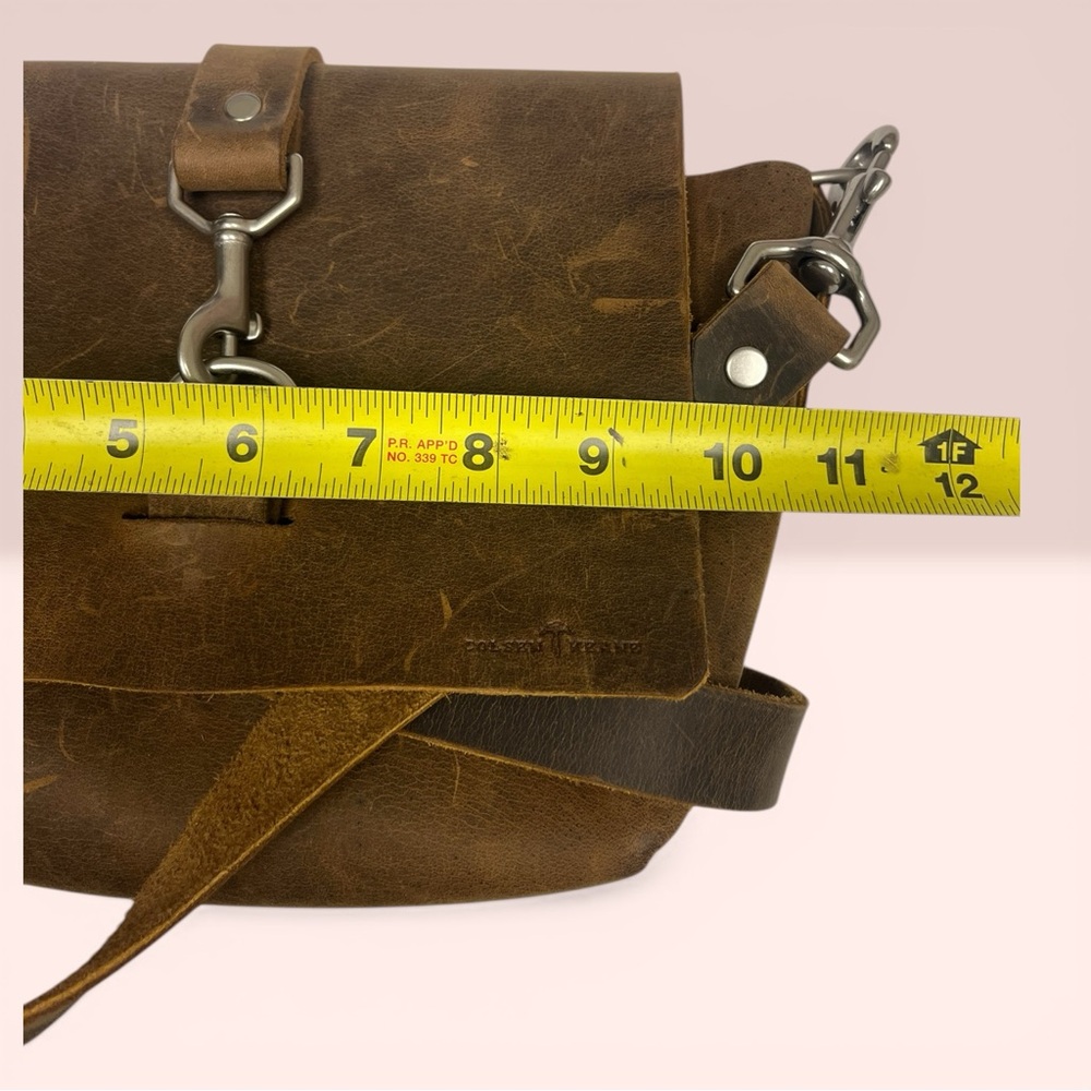 Colsen Keane Vintage-Style Brown Leather Crossbody with Metal Hook Detail - Picture 4 of 8